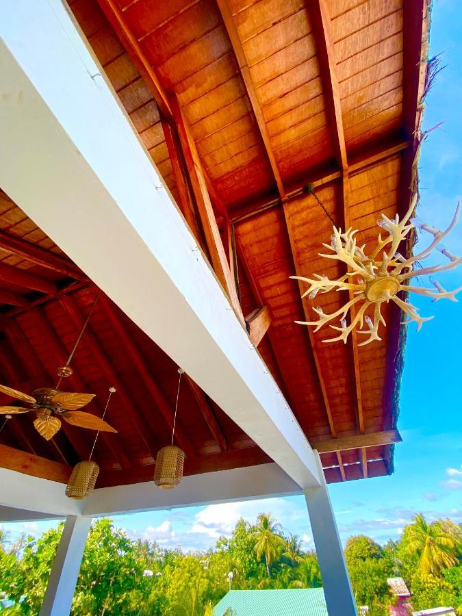 Sands Grand Hotel Dhigurah  Buitenkant foto