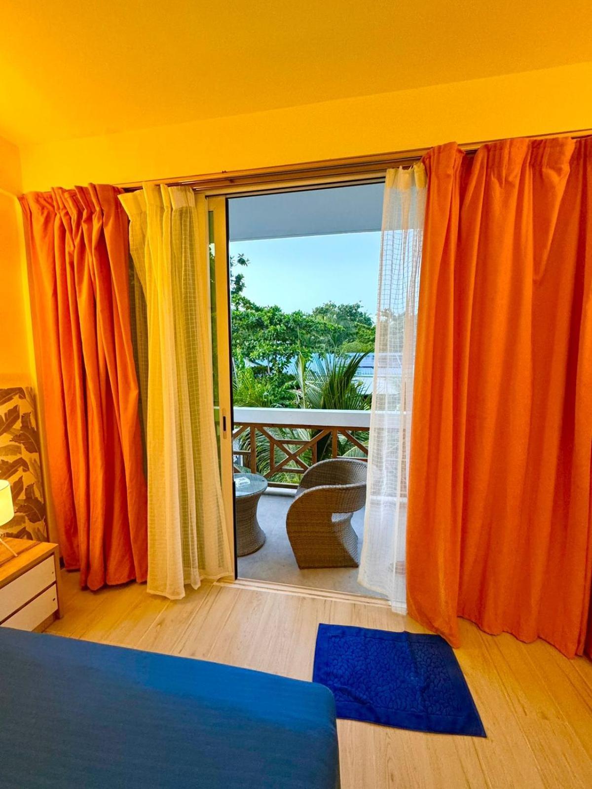 Sands Grand Hotel Dhigurah  Buitenkant foto